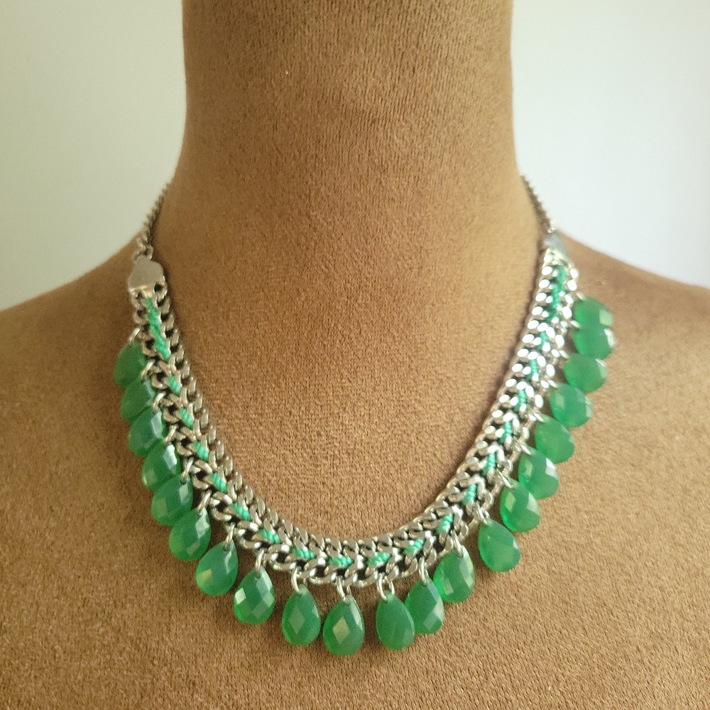 Lia Sophia Silver Tone Green Teardrop Bead Statement Necklace 16-19" Fairycore